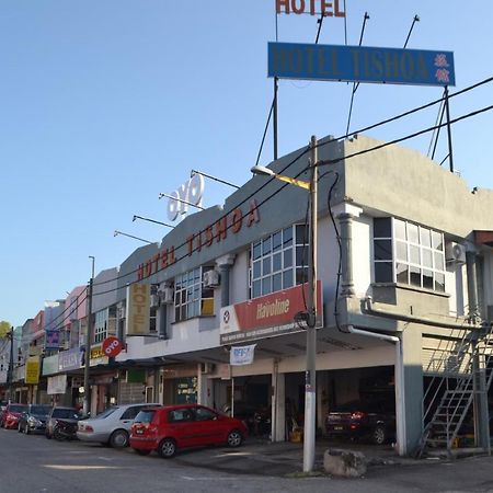 โอโย 89737 โฮเต็ล ติชัว Hotel Kampong Batu Tiga ภายนอก รูปภาพ