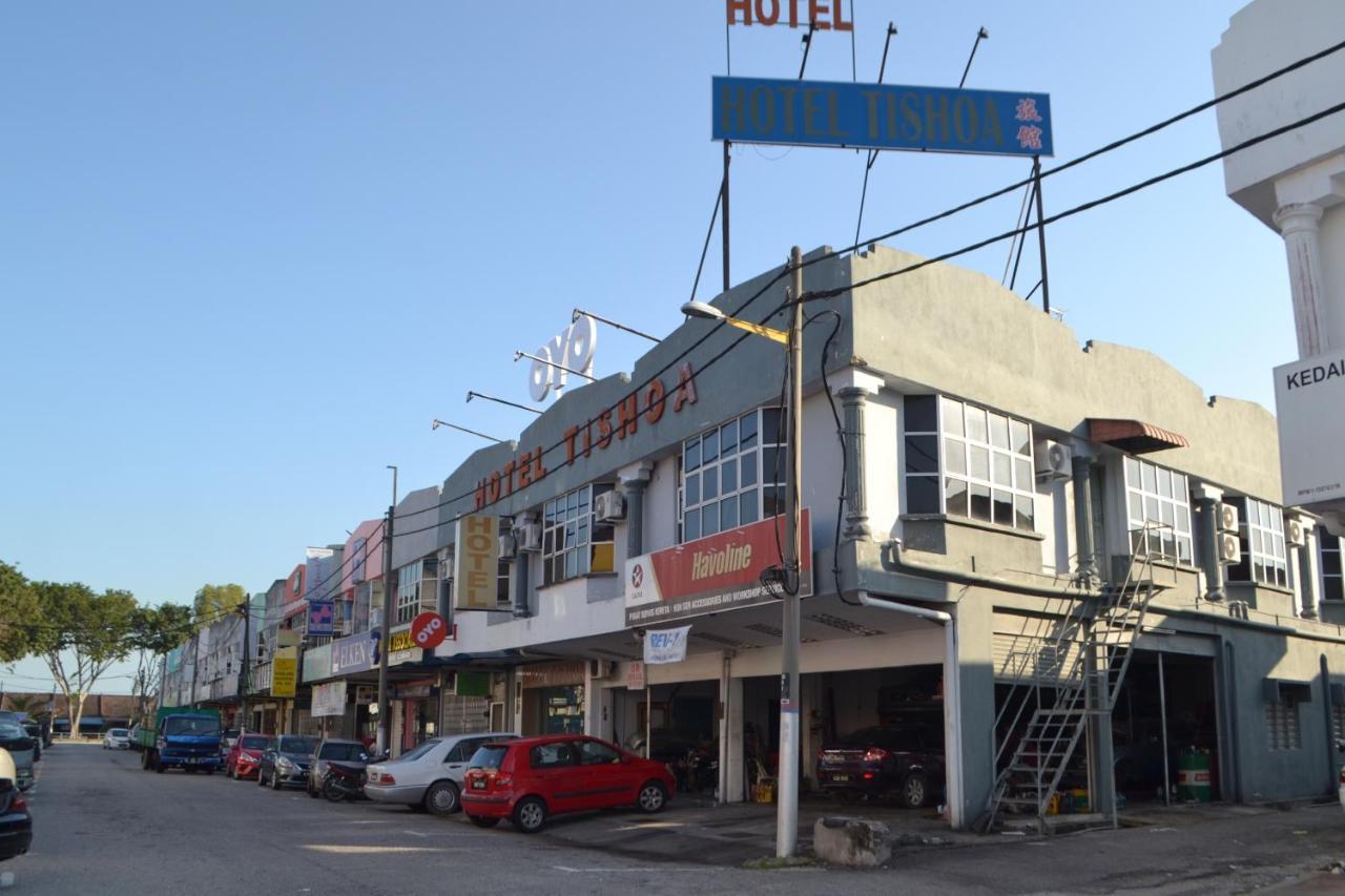 โอโย 89737 โฮเต็ล ติชัว Hotel Kampong Batu Tiga ภายนอก รูปภาพ